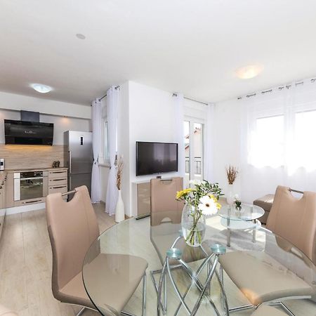 2 Bedroom Amazing Apartment In טרוגיר מראה חיצוני תמונה